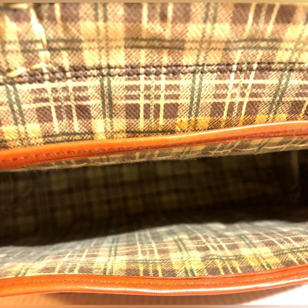 Stylish vintage unisex Orange Leather briefcase